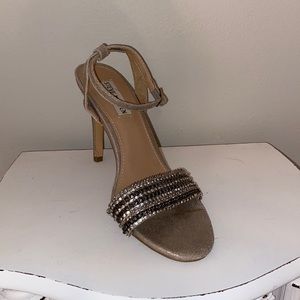 Steve Madden Platinum Shoes
